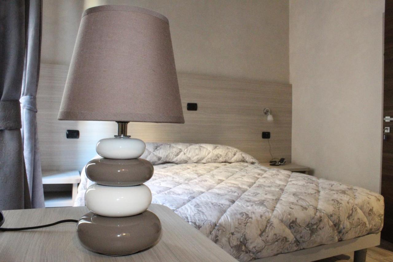 Ricci Rooms Genova Værelse billede